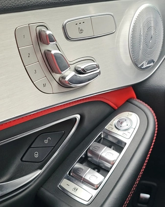 Mercedes-Benz GLC cena 319666 przebieg: 88000, rok produkcji 2019 z Barczewo małe 781
